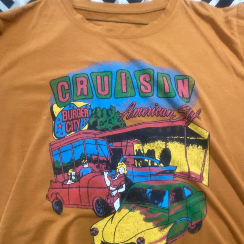 EZwear Plus Car & Letter Graphic Tee